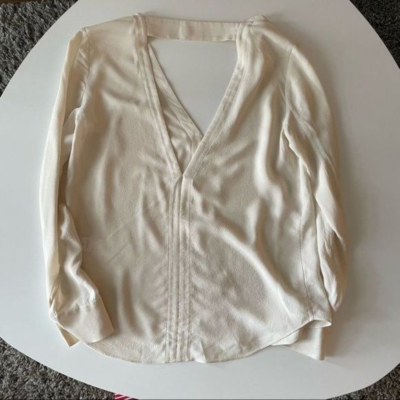 A.L.C 100% silk v-neck long sleeve blouse white cream - Picture 6 of 7